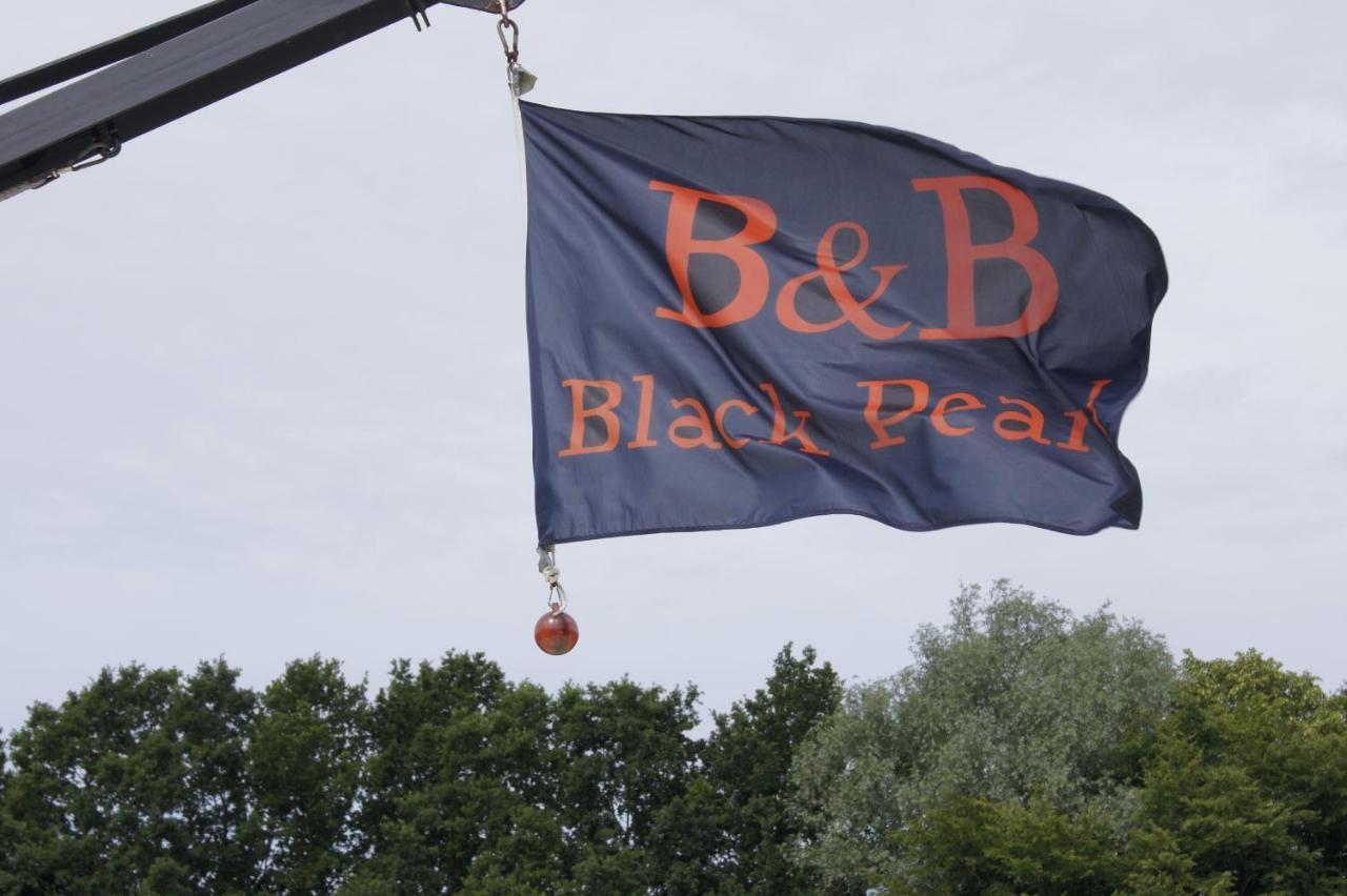 Blackpearl Boat&Breakfast Terneuzen Exterior foto